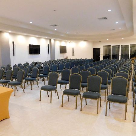 Hotel Gran Via Panama ダビッド エクステリア 写真